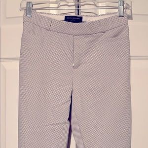 Banana Republic Sloan Fit 6P blue and white dots